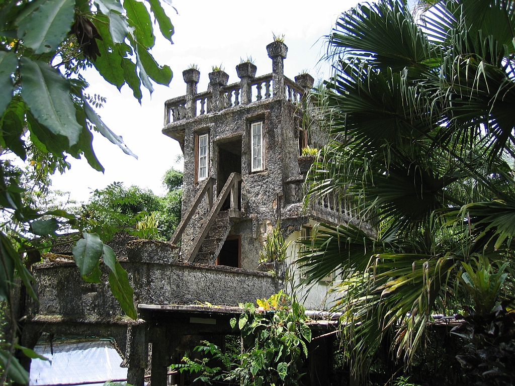 CairnsTC443 Paronella Park.jpg